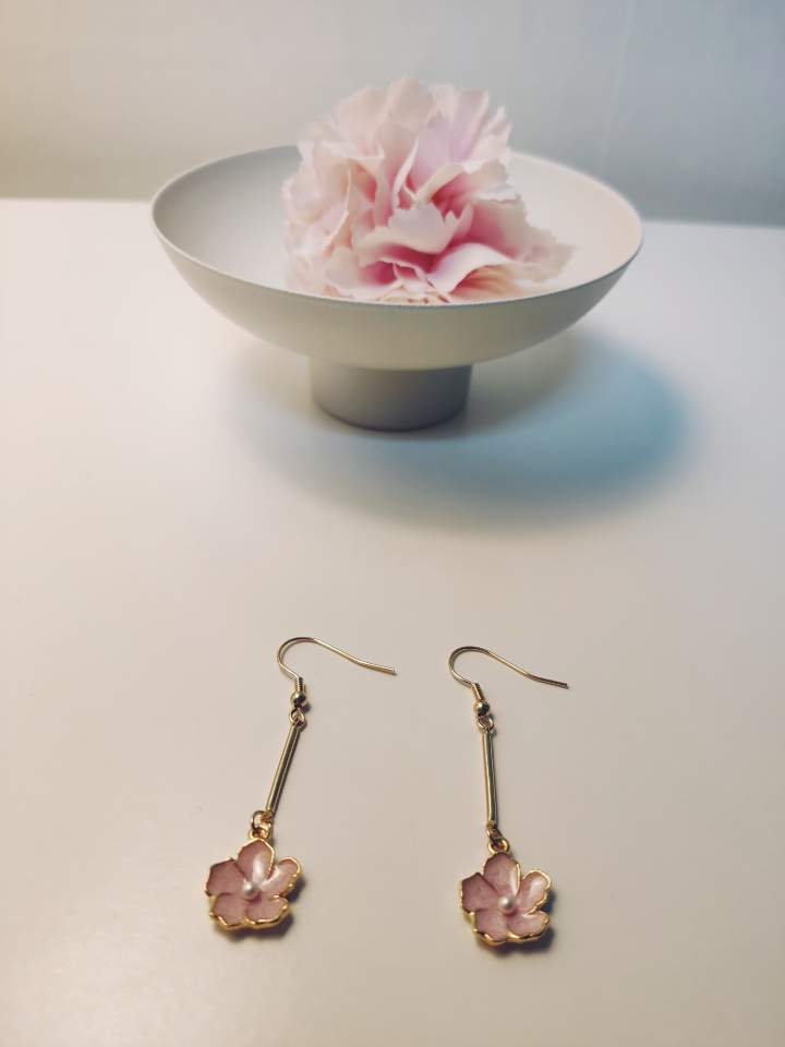 Boucles d'oreilles fleur rose - La Bouclette